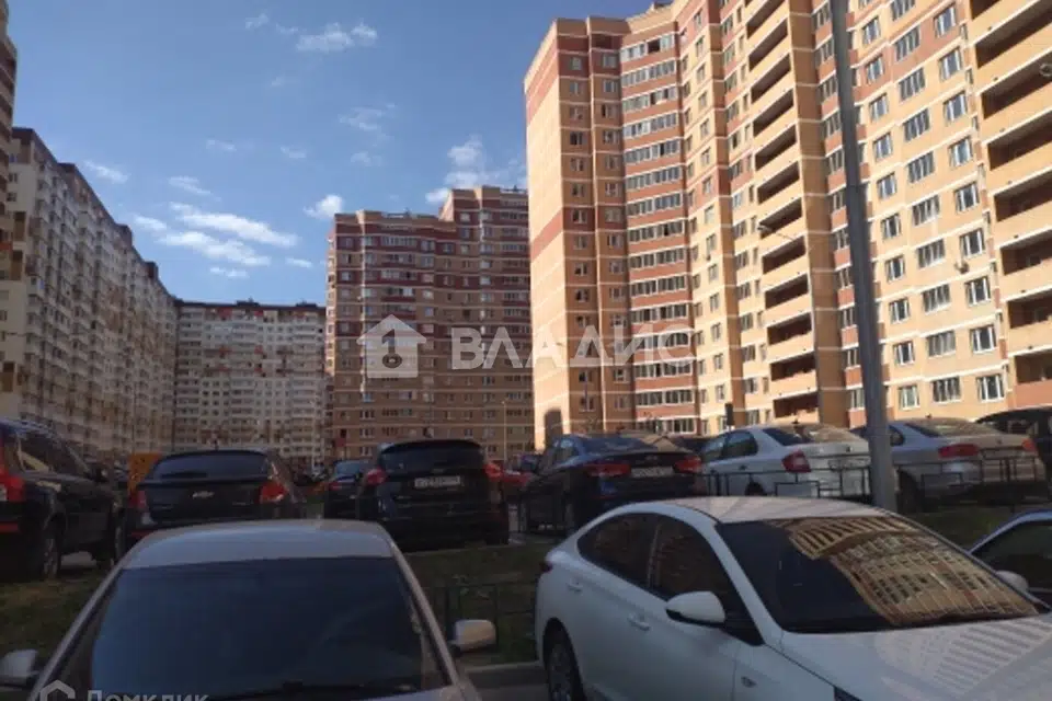 Продаётся 2-комнатная квартира, 69 м²