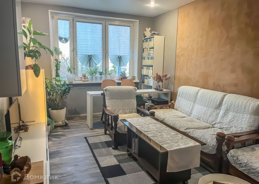 Продаётся 3-комнатная квартира, 62.6 м²