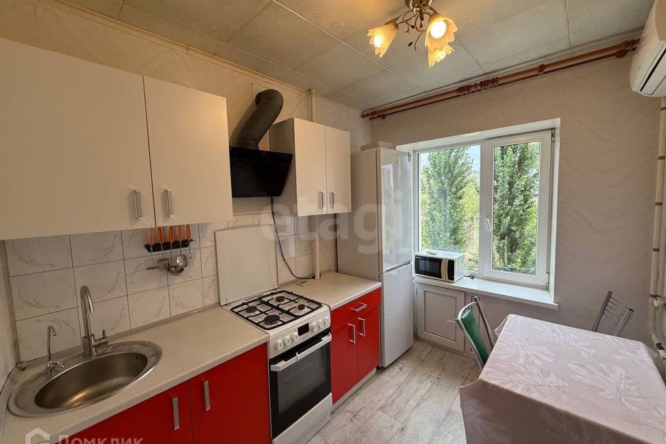 Сдаётся 2-комнатная квартира, 50 м²