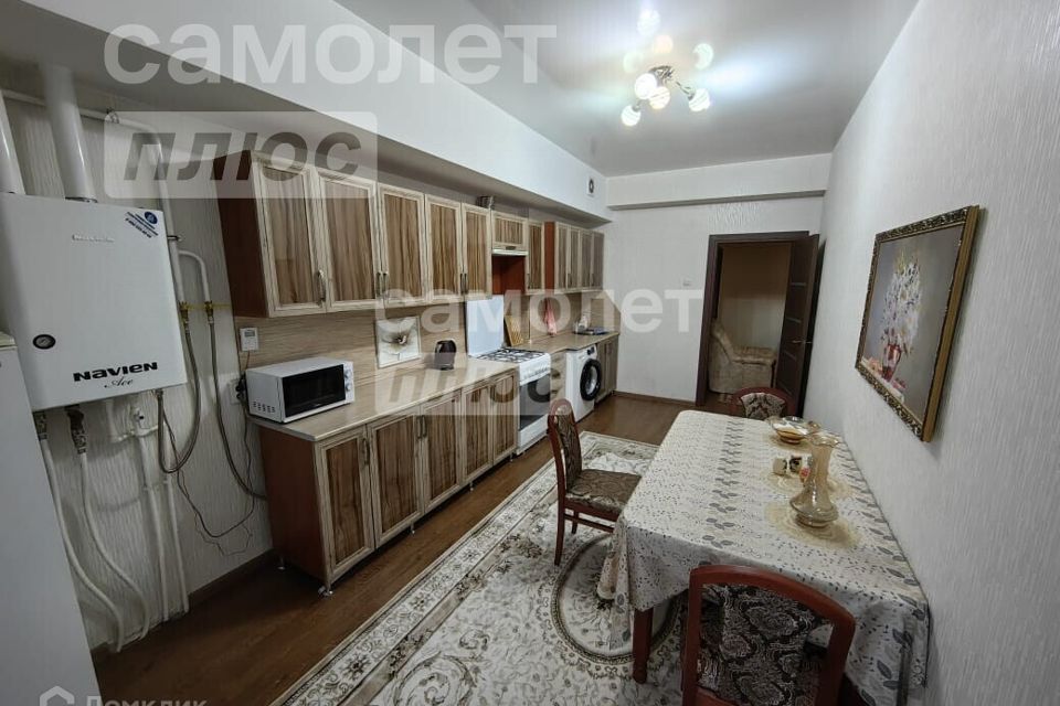 Продаётся 1-комнатная квартира, 56.7 м²