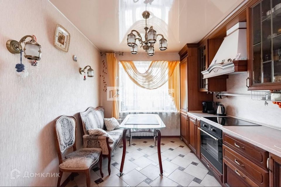 Продаётся 3-комнатная квартира, 93.4 м²