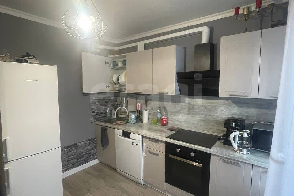 Продаётся 2-комнатная квартира, 62 м²
