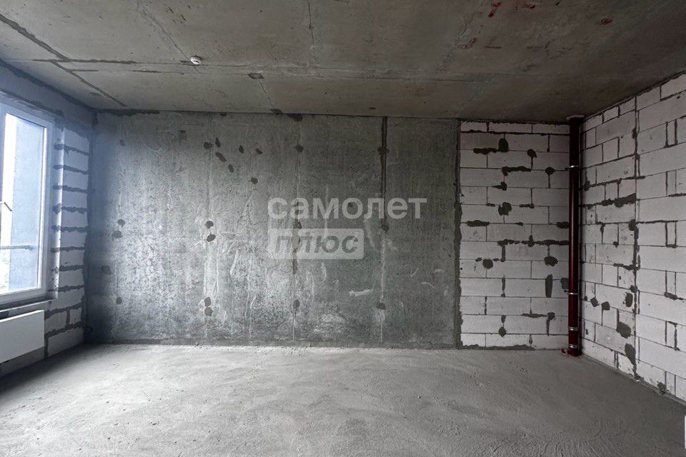 Продаётся 1-комнатная квартира, 42.4 м²