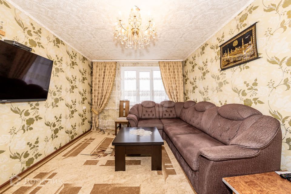 Продаётся 4-комнатная квартира, 68.8 м²