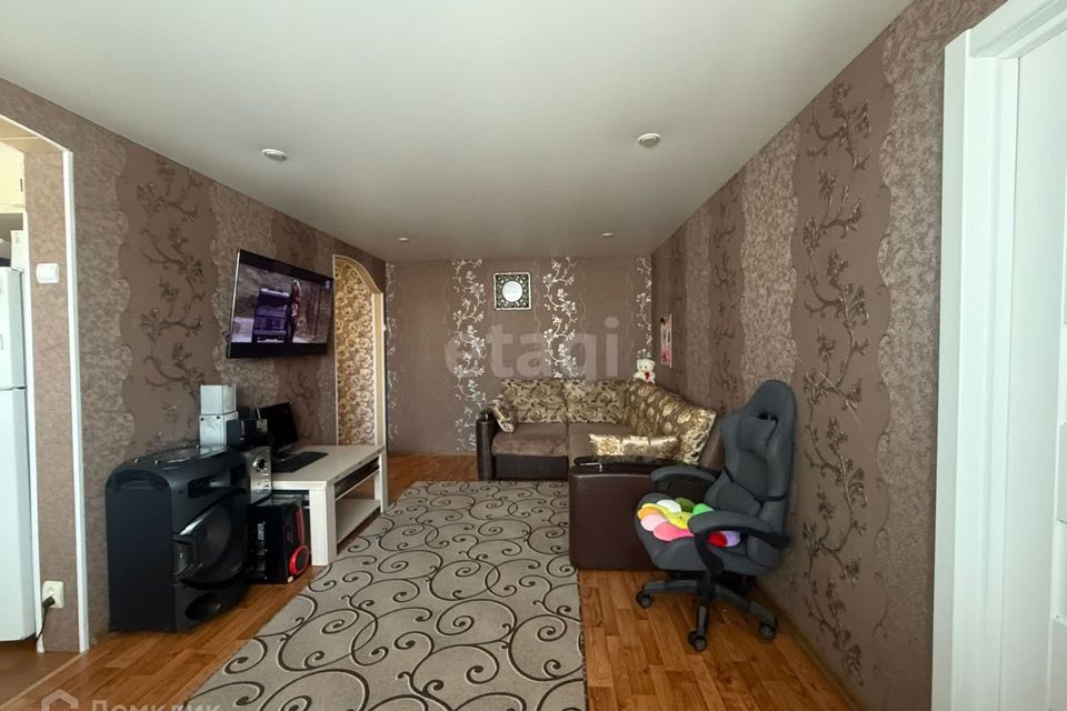 Продаётся 3-комнатная квартира, 54.5 м²