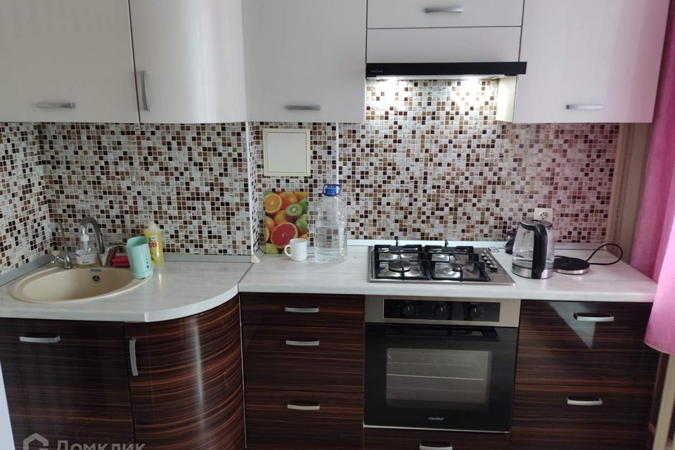 Сдаётся 2-комнатная квартира, 60 м²