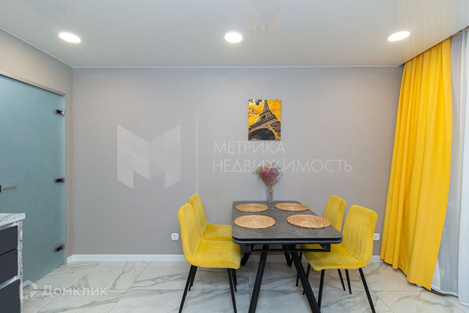 Продаётся 3-комнатная квартира, 92 м²