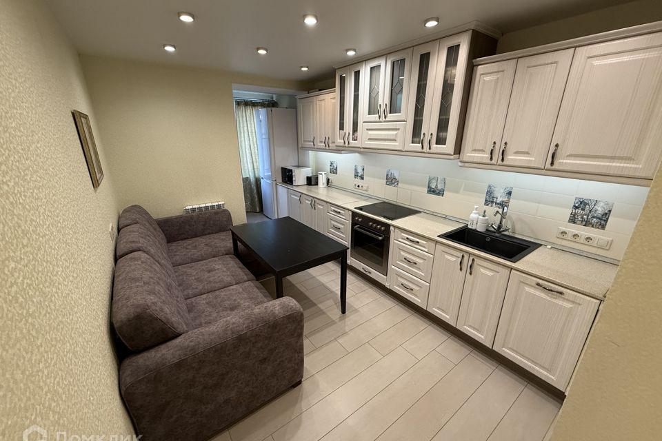 Продаётся 1-комнатная квартира, 44.6 м²