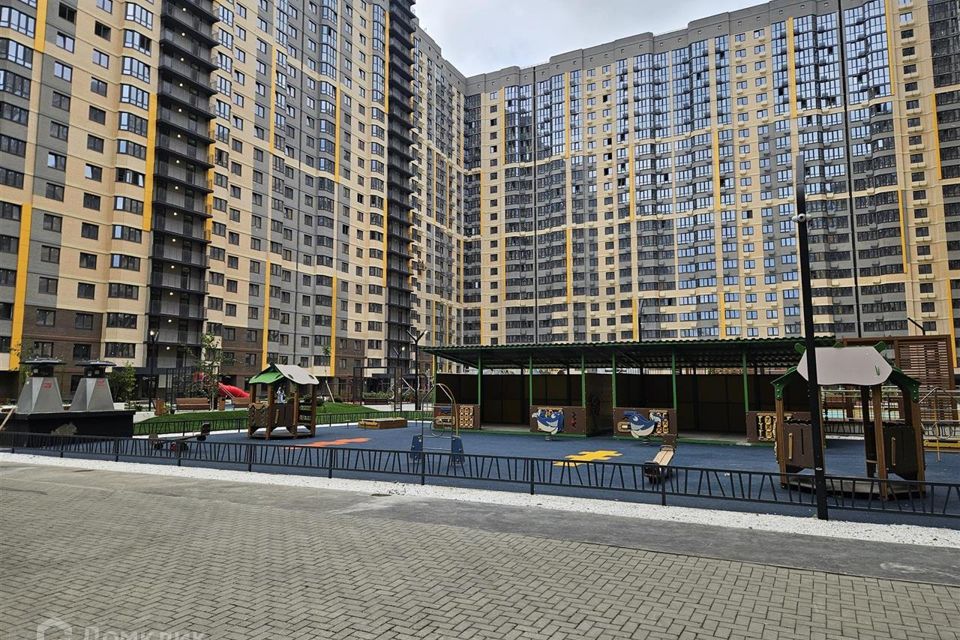 Продаётся 1-комнатная квартира, 35.85 м²