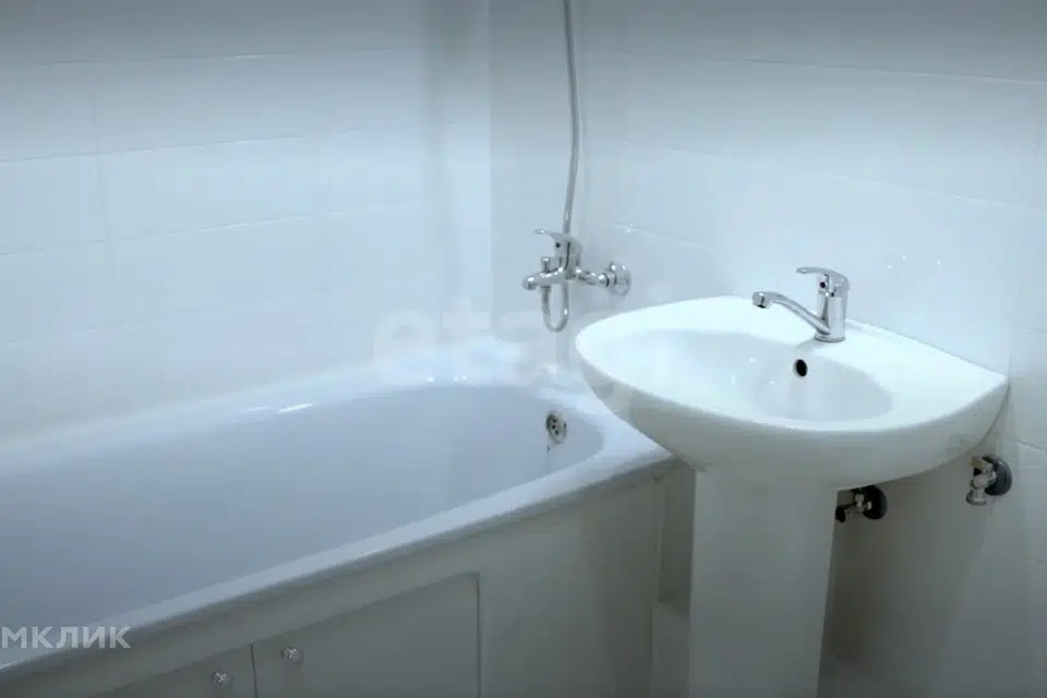 Продаётся 3-комнатная квартира, 82.79 м²