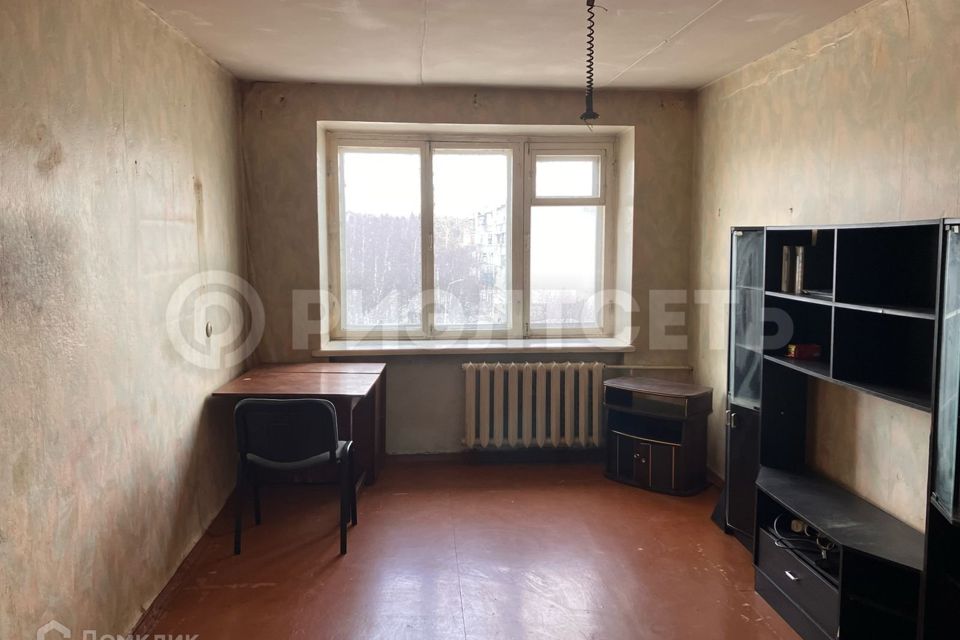 Продаётся 2-комнатная квартира, 43.8 м²