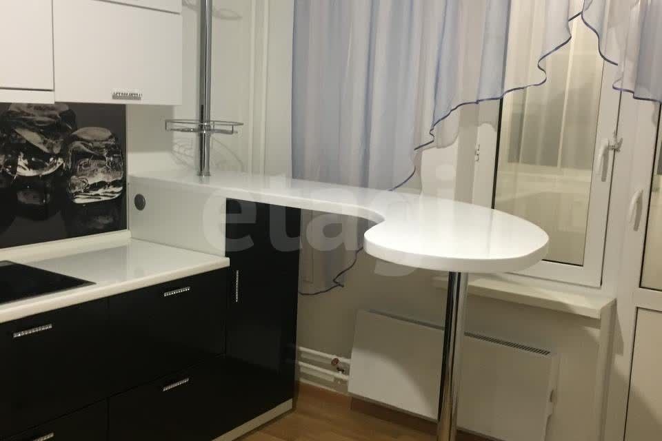 Продаётся 1-комнатная квартира, 38.4 м²