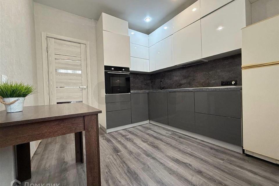 Продаётся 1-комнатная квартира, 35.5 м²