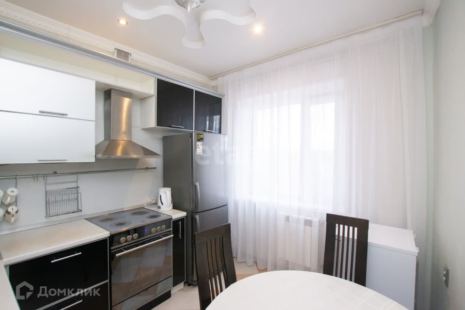 Продаётся 2-комнатная квартира, 61.6 м²
