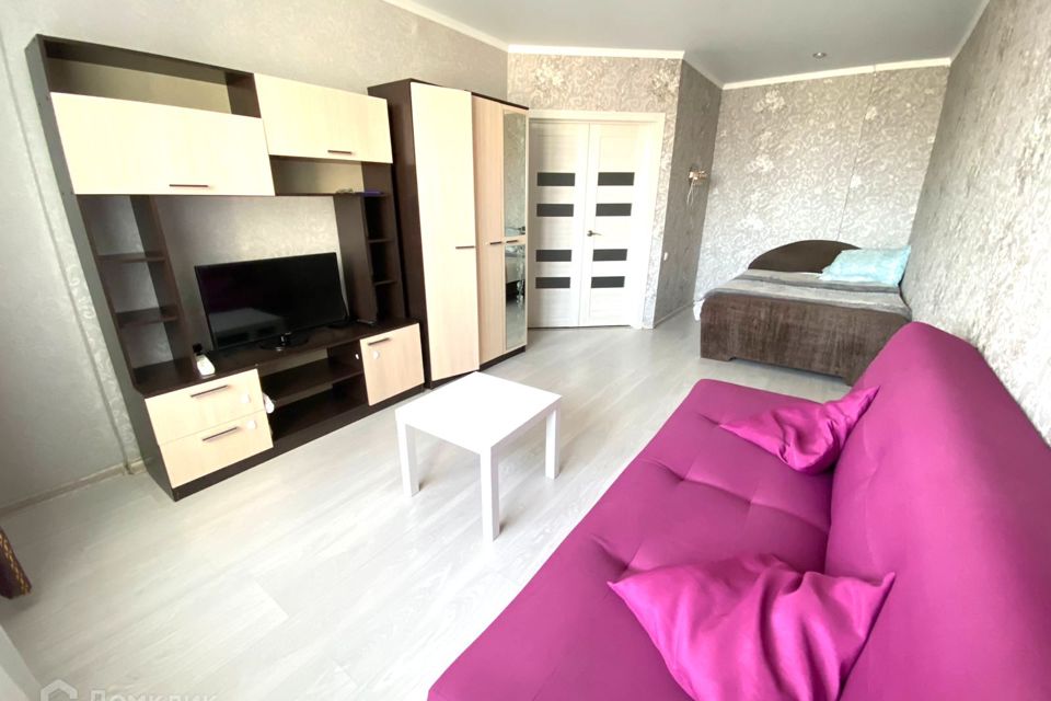 Сдаётся 1-комнатная квартира, 40 м²