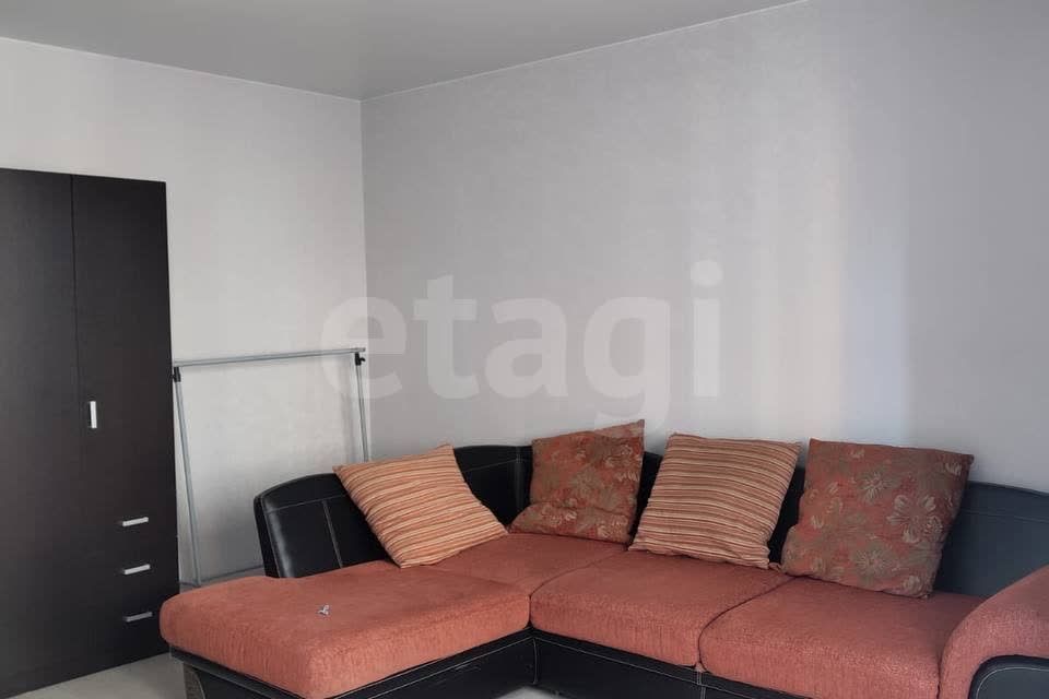 Продаётся 1-комнатная квартира, 38.3 м²