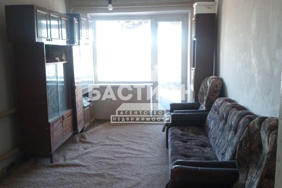 Продаётся 3-комнатная квартира, 60.2 м²