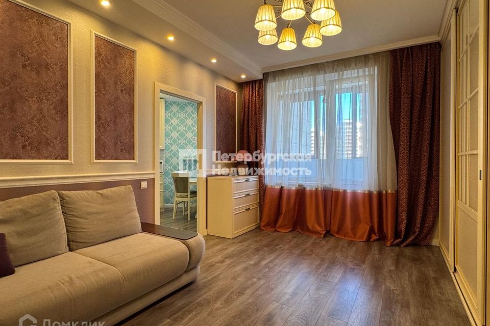 Продаётся 1-комнатная квартира, 43 м²