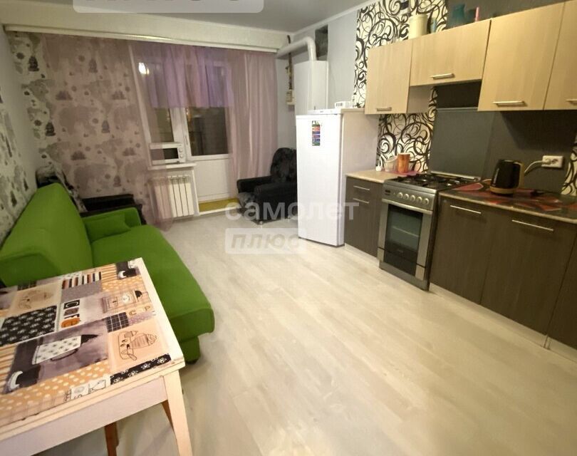 Продаётся 1-комнатная квартира, 38 м²