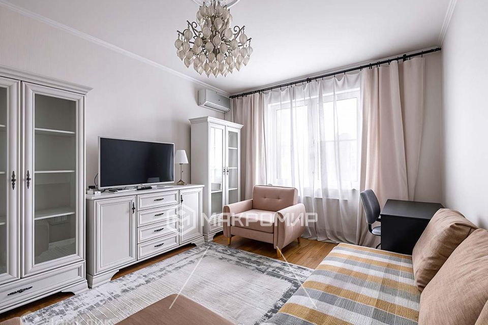 Продаётся 1-комнатная квартира, 35.5 м²