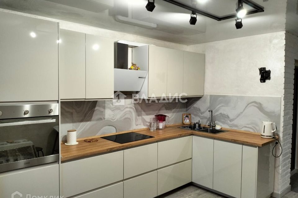 Сдаётся 2-комнатная квартира, 52 м²