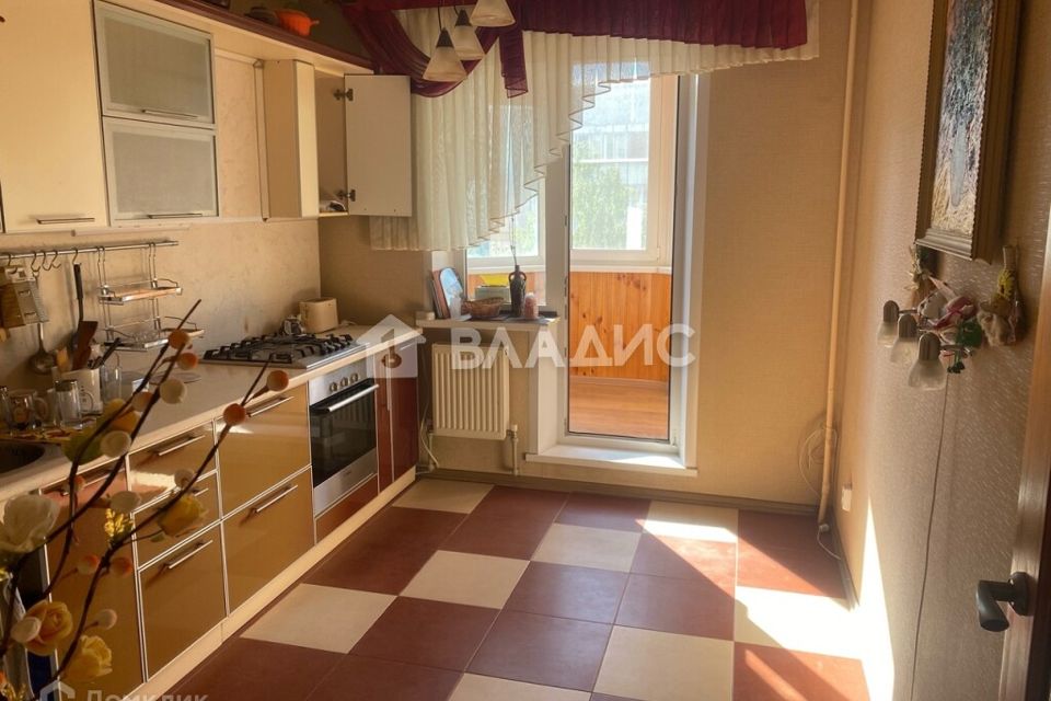 Сдаётся 3-комнатная квартира, 65 м²
