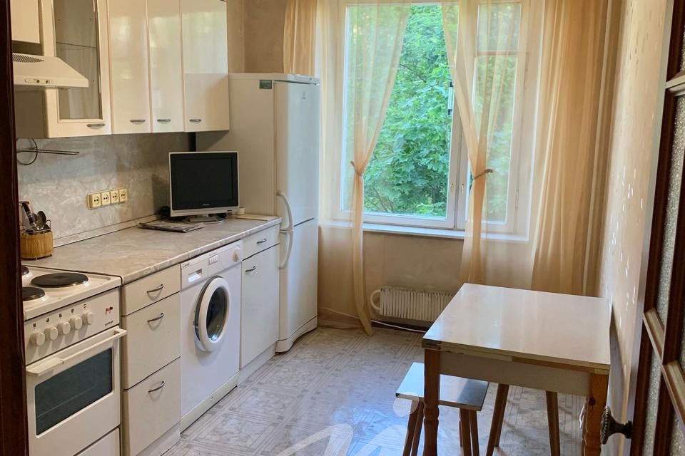 Сдаётся 2-комнатная квартира, 50 м²