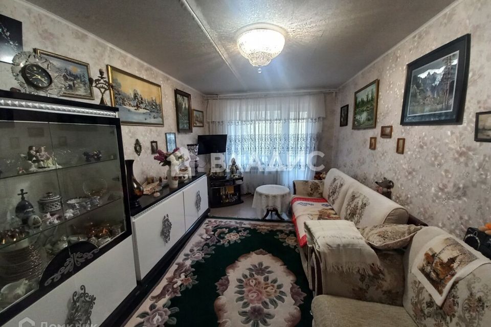 Продаётся 3-комнатная квартира, 57.6 м²