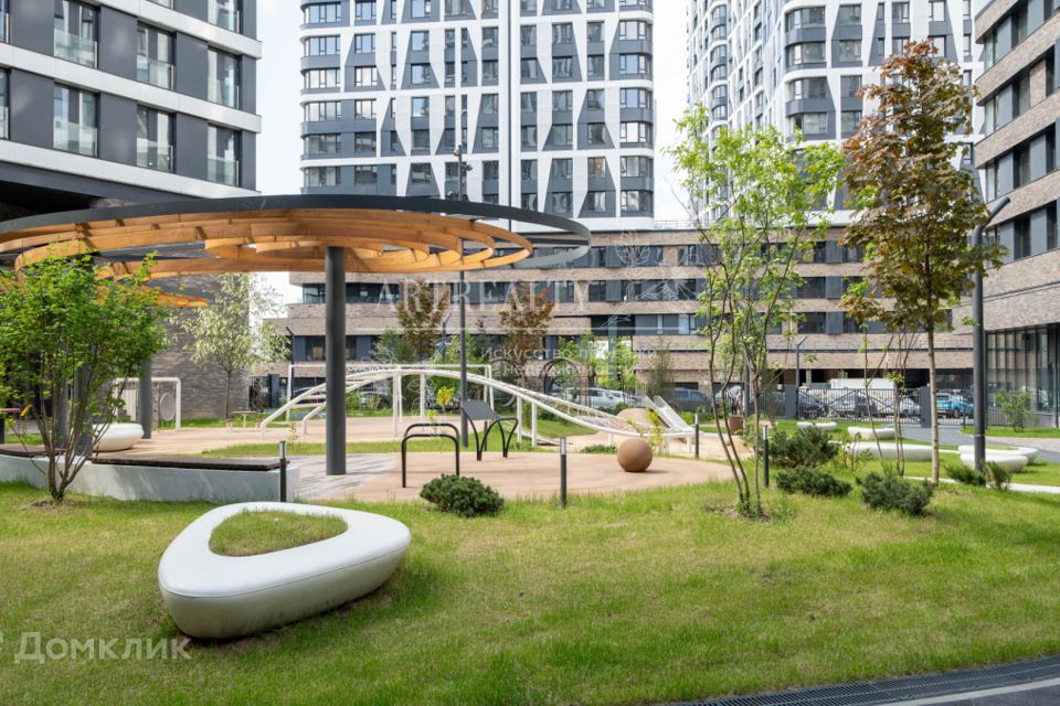 Продаётся 3-комнатная квартира, 93.5 м²