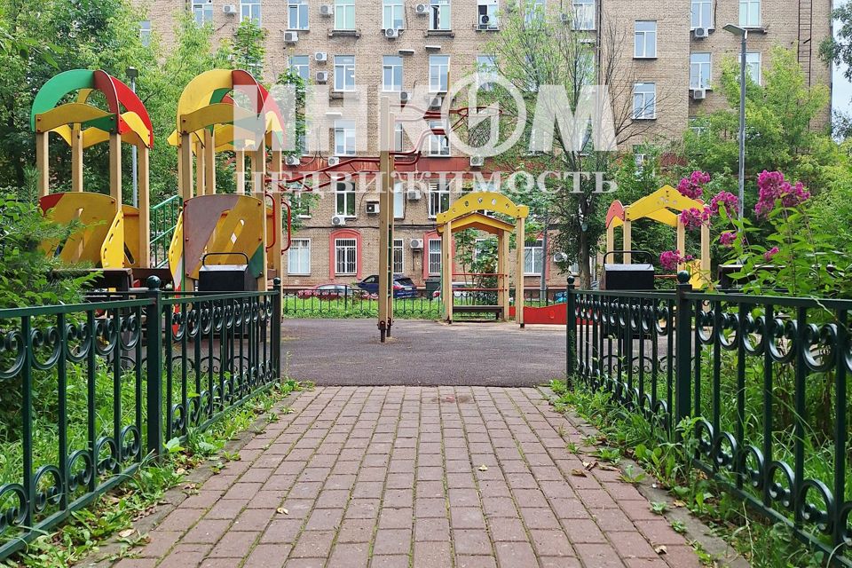 Продаётся 2-комнатная квартира, 57 м²