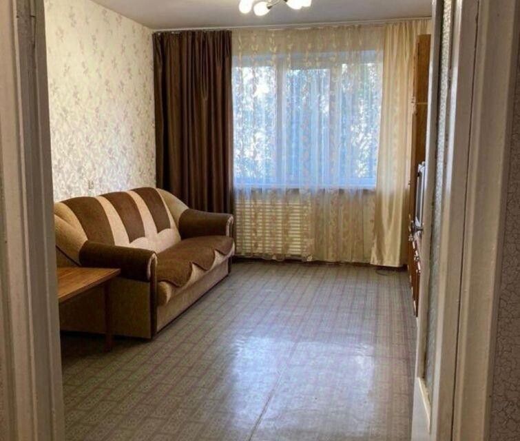 Продаётся 1-комнатная квартира, 38 м²
