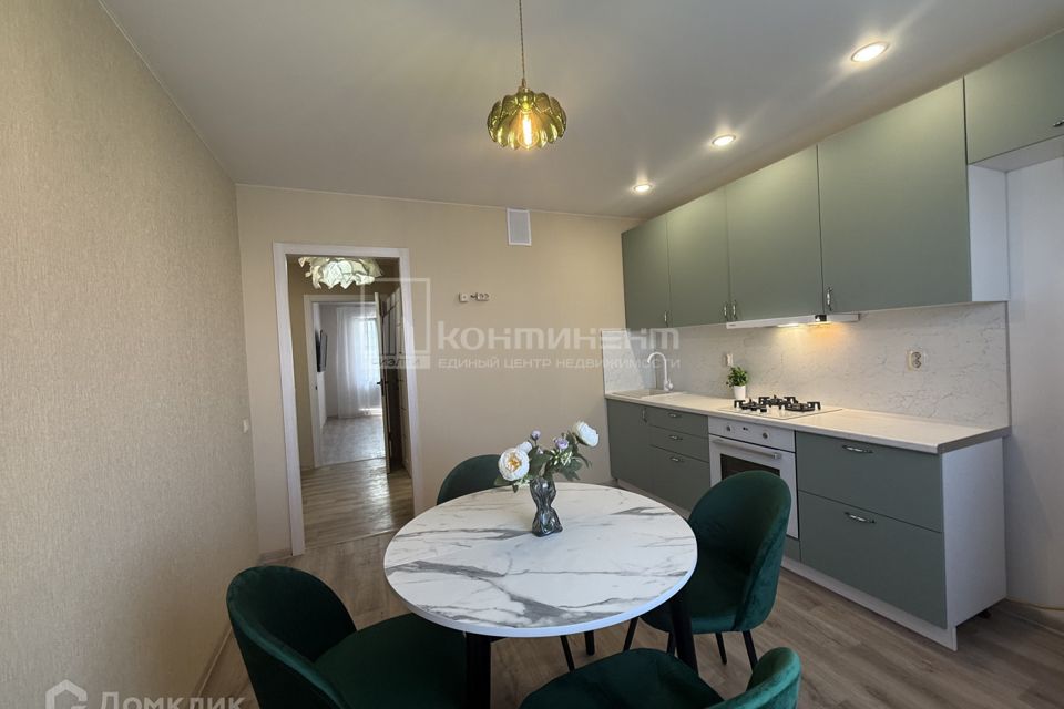 Продаётся 1-комнатная квартира, 38 м²