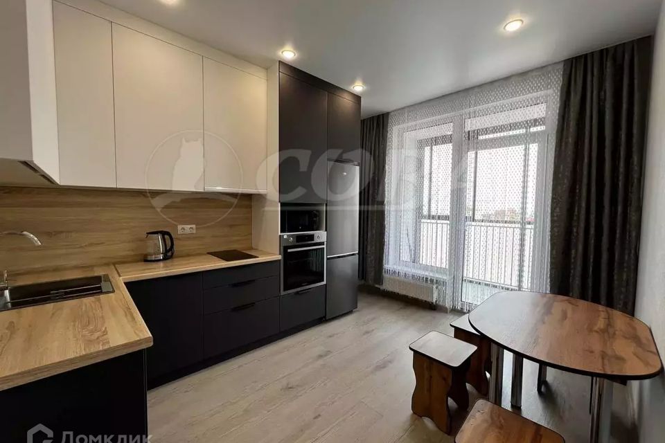 Сдаётся 1-комнатная квартира, 42 м²