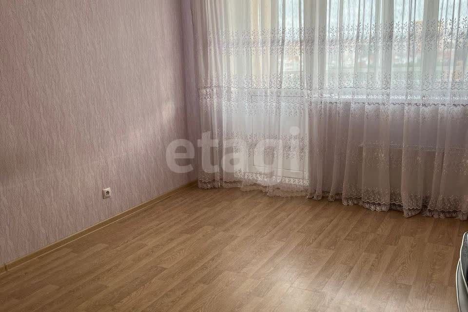 Сдаётся 1-комнатная квартира, 42.4 м²