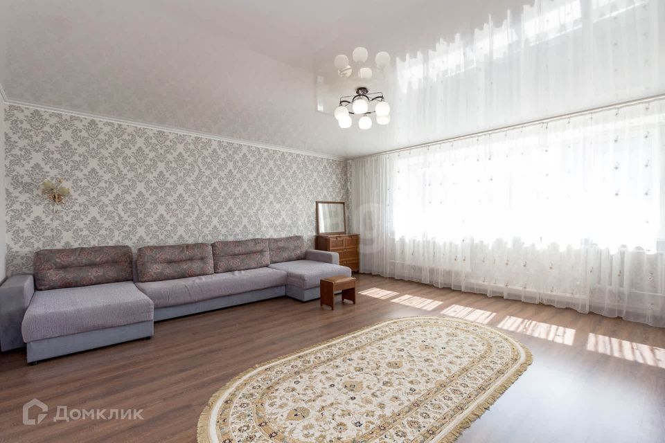 Продаётся 2-комнатная квартира, 104.1 м²