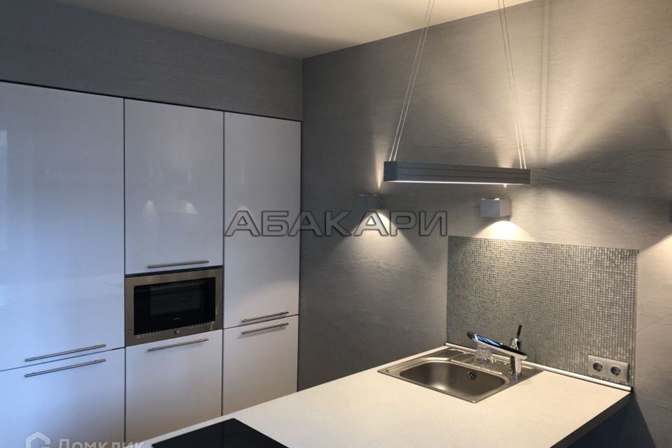 Сдаётся 1-комнатная квартира, 46 м²