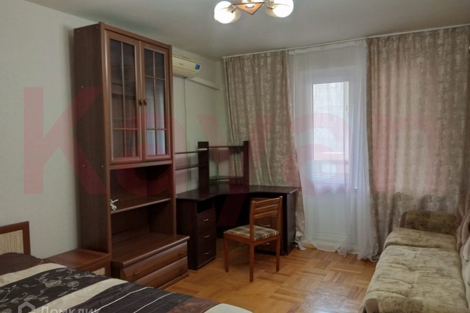 Сдаётся 1-комнатная квартира, 46 м²
