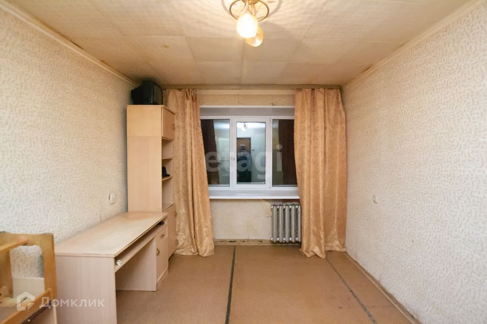 Продаётся комната в 1-комн. квартире, 13 м²