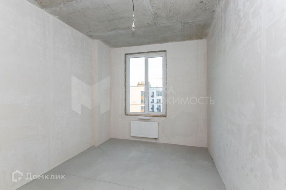 Продаётся 3-комнатная квартира, 139.5 м²