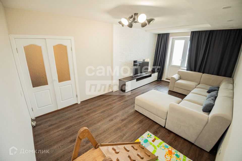 Продаётся 2-комнатная квартира, 59.3 м²
