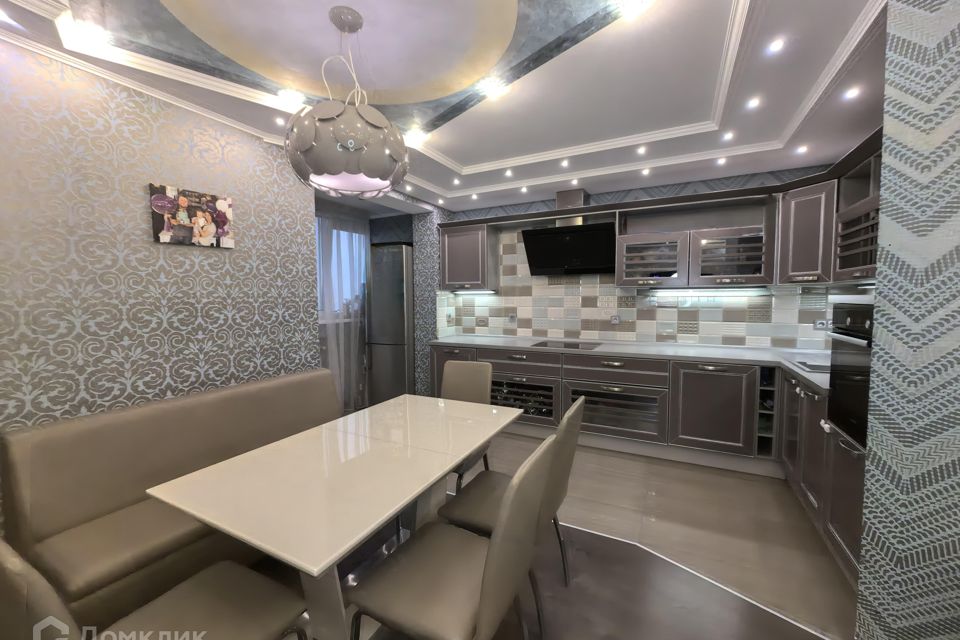 Продаётся 2-комнатная квартира, 70 м²