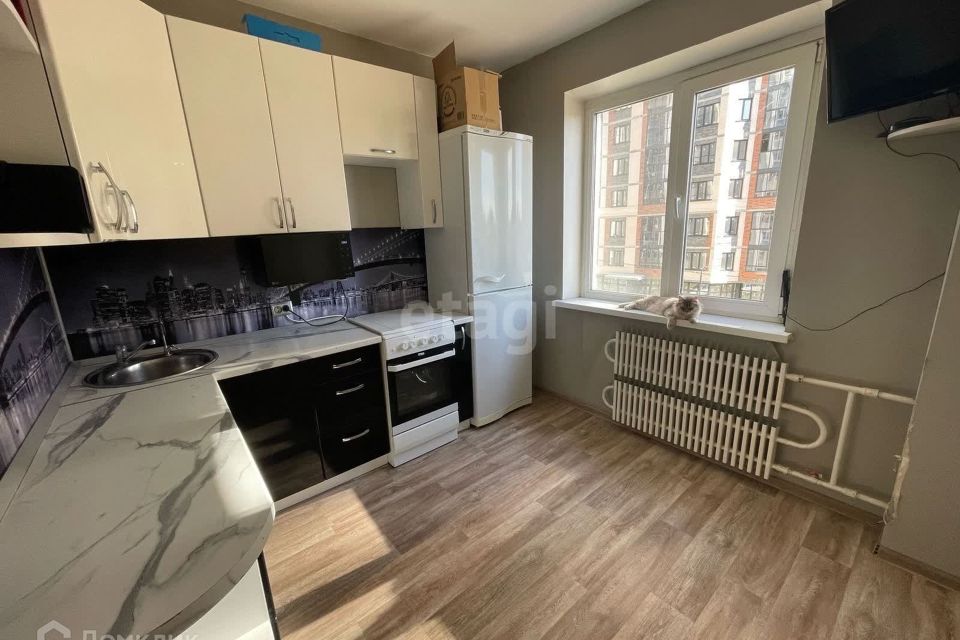 Продаётся 1-комнатная квартира, 38.2 м²