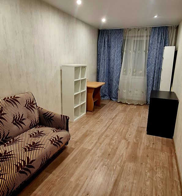 Сдаётся 2-комнатная квартира, 60 м²