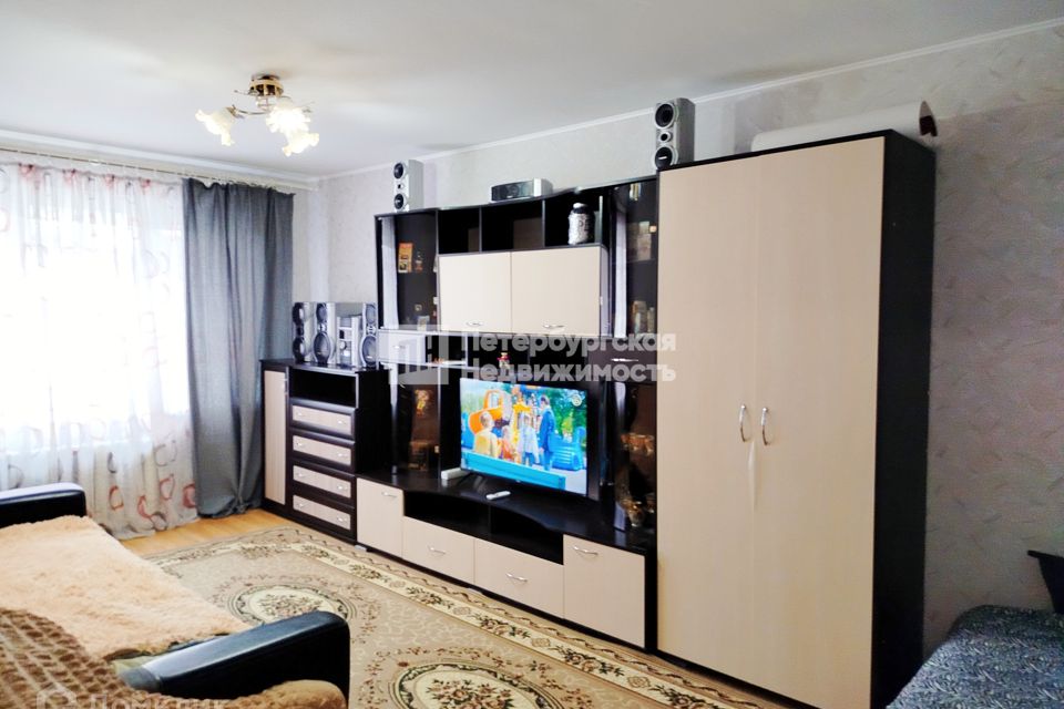 Продаётся 2-комнатная квартира, 56.92 м²
