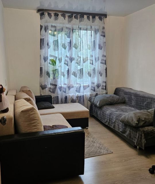 Продаётся 3-комнатная квартира, 58 м²