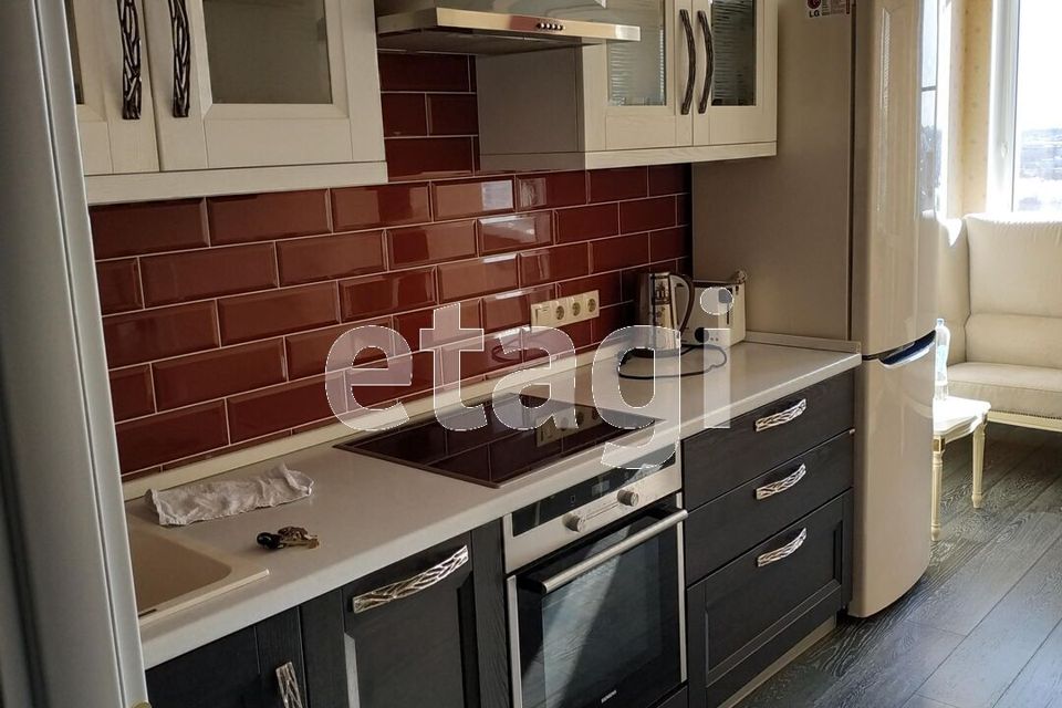 Продаётся 1-комнатная квартира, 52.2 м²