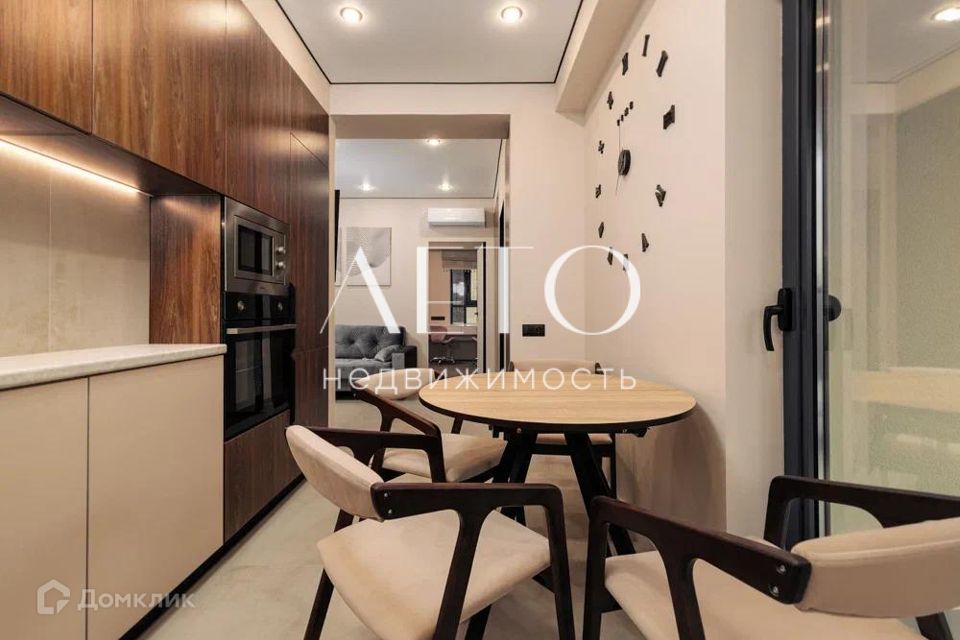 Продаётся 3-комнатная квартира, 57.3 м²