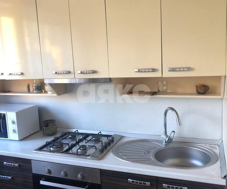 Продаётся 3-комнатная квартира, 68.3 м²