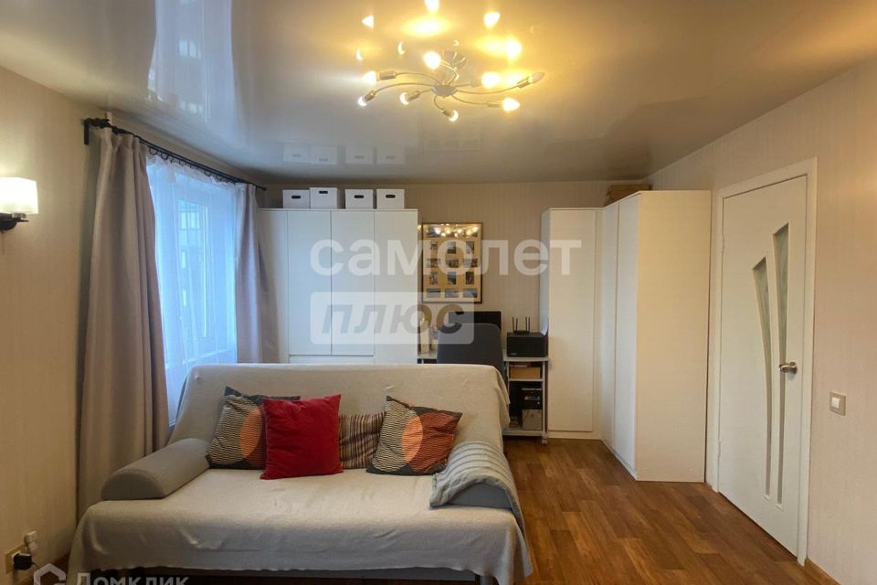 Продаётся 3-комнатная квартира, 69.7 м²