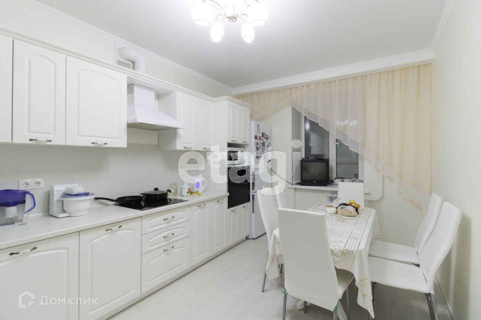 Продаётся 2-комнатная квартира, 66 м²